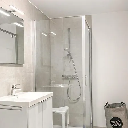 Amazing In With Swimming Pool Apartamento